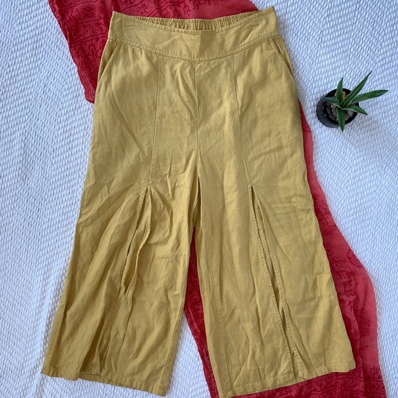 BP. Split Front Wide Leg Crop Pants Yellow Size S - Picture 7 of 16